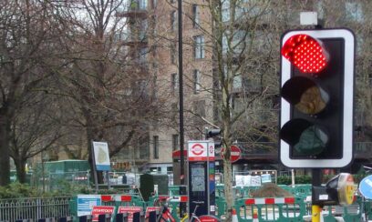 portable traffic lights hire
